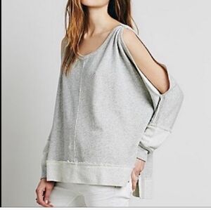Free People Grey Heathered Cold Shoulder Pullover In Size XS